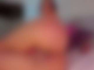 Emy Cross's Live Sex Cam Show