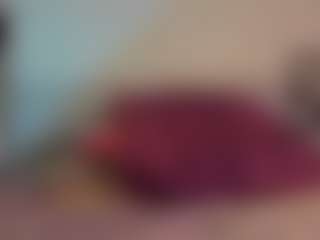 Emy Cross's Live Sex Cam Show
