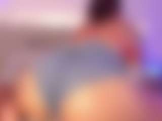 Emy Cross's Live Sex Cam Show