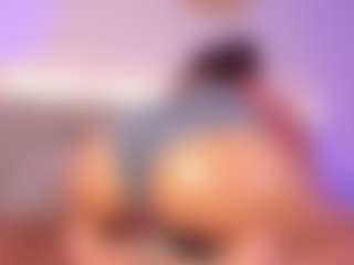 Emy Cross's Live Sex Cam Show