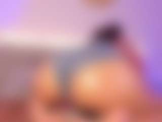 Emy Cross's Live Sex Cam Show