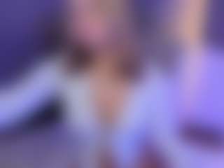 Live cam show with Fernanda-C - Blonde Hair on Fit Hotties