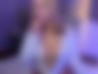 Live cam show with Fernanda-C - Petite on Latina Girls