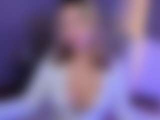 Live cam show with Fernanda-C - Toys on Latina Girls