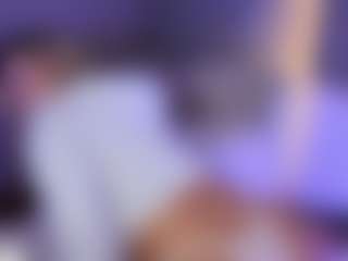 Live cam show with Fernanda-C - Teen (18+) on TeamSkeetLive