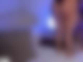 Live cam show with Fernanda-C - Teen (18+) on Soda Cam
