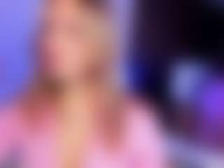 Live cam show with Fernanda-C - Blowjob on LiveSexCams6