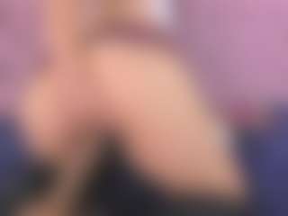 Lily Roxi's Live Sex Cam Show