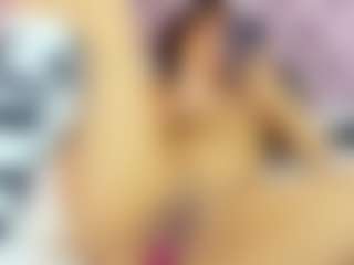 Live cam show with Lily Roxi - Erotic Dance on Camsoda