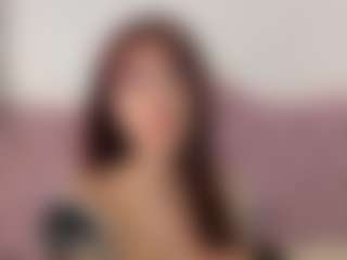 Live cam show with Lily Roxi - Squirt on SinfulBabes