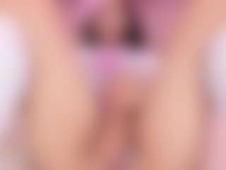 Spettacolo in cam dal vivo con Lily Roxi - Handjob su Camsoda