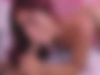 Live cam show with Lily Roxi - Squirt Teen (18+) on CamClone