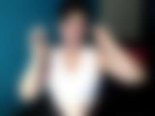 Live-Cam-Show mit Sunny-Rayz - Control auf Camsoda