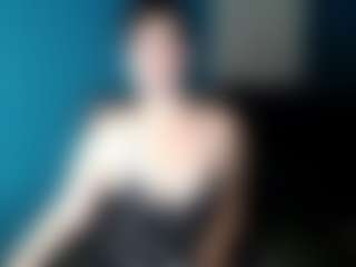 Live cam show with Sunny-Rayz - Oil on SquirtSoMuch