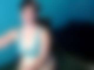 Live cam show with Sunny-Rayz - Tease Red Hair on Fling VIP Chat