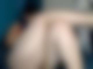 Live cam show with Sunny-Rayz - Red Hair Young Adult on Streamer API