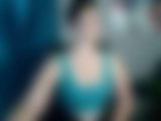 Live cam show with Sunny-Rayz - Red Hair MILF on nudelive.tv