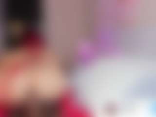 Live cam show with charolbruce - HD on makecum.org
