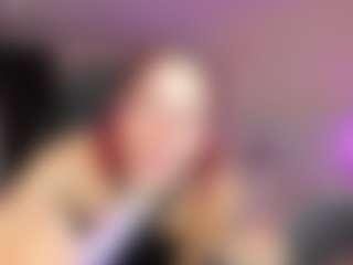 charolbruce's Live Sex Cam Show