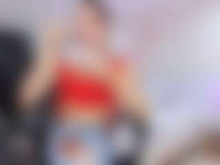 Live cam show with charolbruce - Average on xplaylive.com
