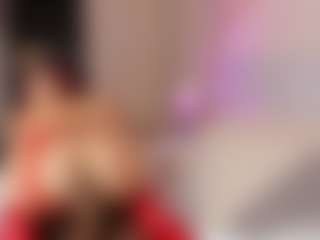Live cam show with charolbruce - HD on CamwithHer