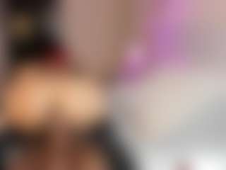 Live cam show with charolbruce - Dirty Talk on chickslive.net