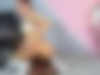Live cam show with charolbruce - Red Hair on Camsoda
