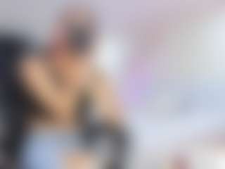 charolbruce's Live Sex Cam Show