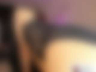 Live cam show with charolbruce - White on Camming Site | colombia