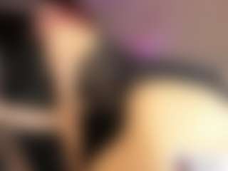 Live cam show with charolbruce - Anal Toys on Hubzter Live