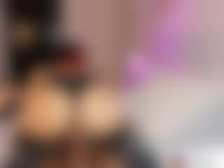 charolbruce's Live Sex Cam Show