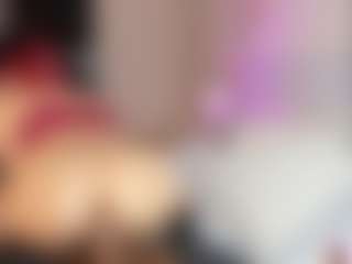 Live cam show with charolbruce - No Smoking on Camsoda