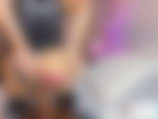 Live cam show with charolbruce - Small Tits on SinfulBabes