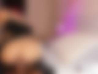 charolbruce's Live Sex Cam Show