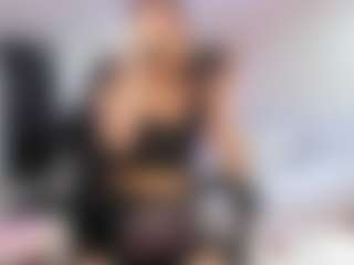 Live cam show with charolbruce - Tease on Cam Slut
