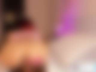 charolbruce's Live Sex Cam Show