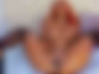 Live cam show with cattaleya-get - Red Hair Shaved Pussy on Uber Horny
