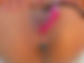 Live cam show with CataleyaBianchi - Babygirl on livesexfox.com