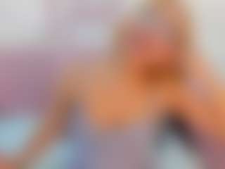 CataleyaBianchi's Live Sex Cam Show