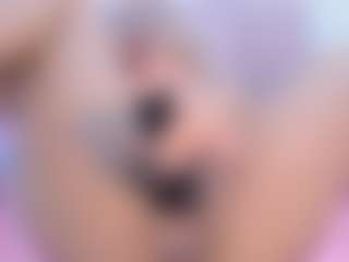 CataleyaBianchi's Live Sex Cam Show