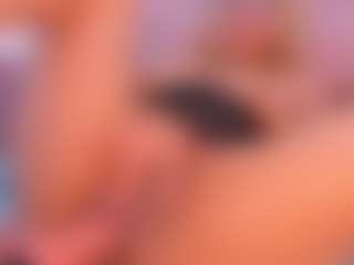 CataleyaBianchi's Live Sex Cam Show