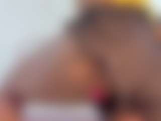 CataleyaBianchi's Live Sex Cam Show