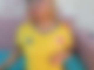 CataleyaBianchi's Live Sex Cam Show
