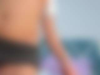 CataleyaBianchi's Live Sex Cam Show