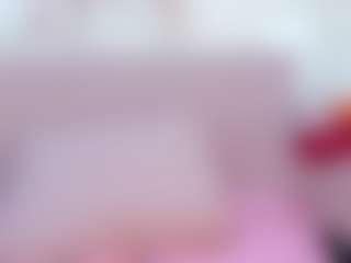 Live cam show with CataleyaBianchi - Petite on liverealitysex.com