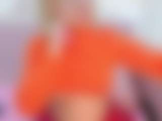 Live cam show with CataleyaBianchi - Shaved on Free Soda