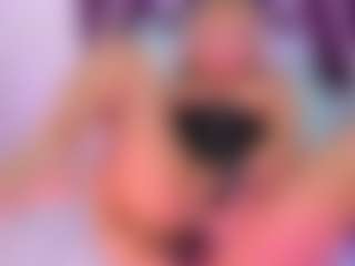 CataleyaBianchi's Live Sex Cam Show