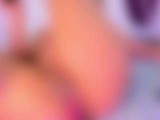 CataleyaBianchi's Live Sex Cam Show