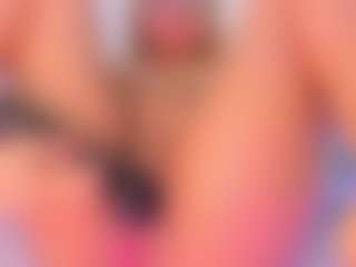 CataleyaBianchi's Live Sex Cam Show