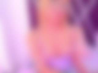 CataleyaBianchi's Live Sex Cam Show